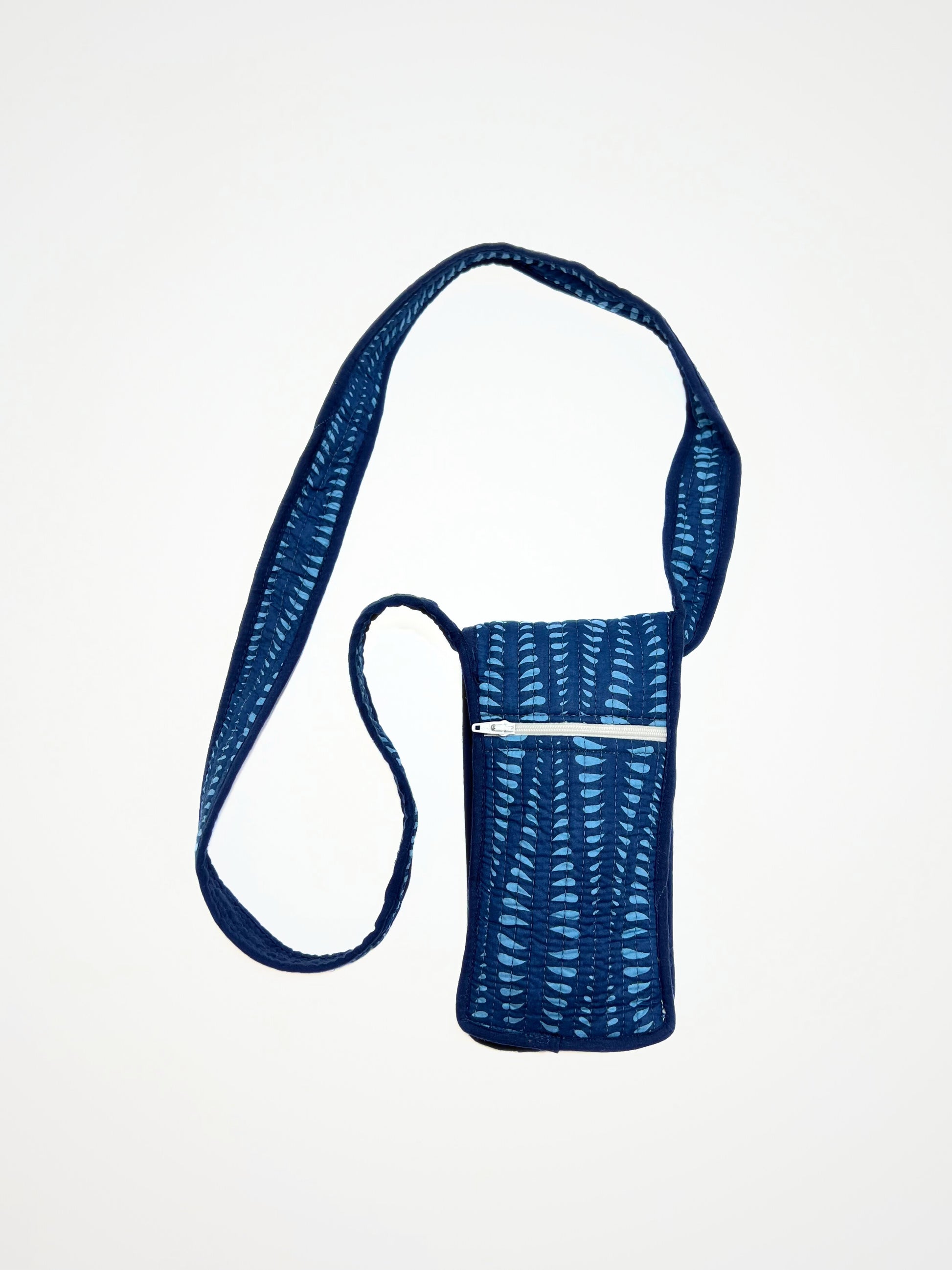 Portacellulare Stampato In Cotone Blu, Printed Cotton Phone Pouch Blue