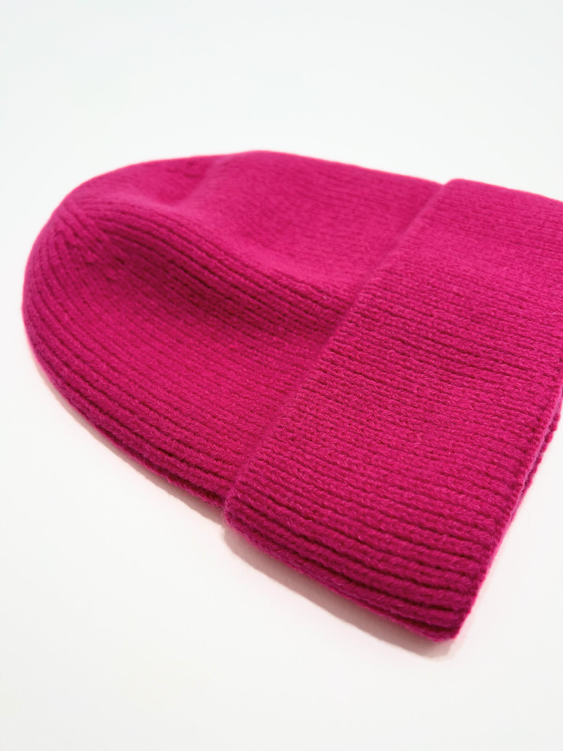 Berretto A Coste Magenta, Ribbed Beanie Magenta