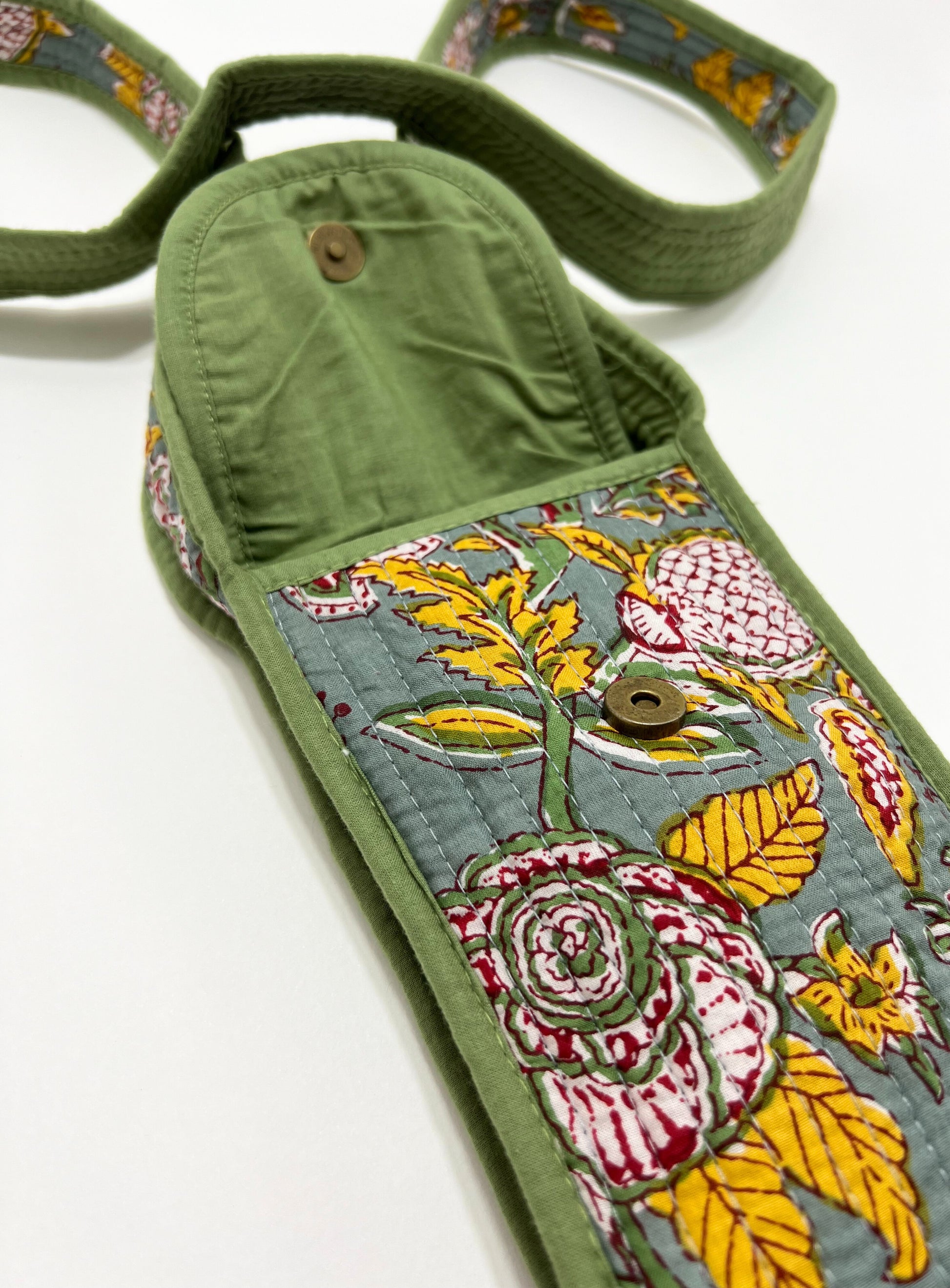 Portacellulare Stampato In Cotone Verde, Printed Cotton Phone Pouch Kiwi