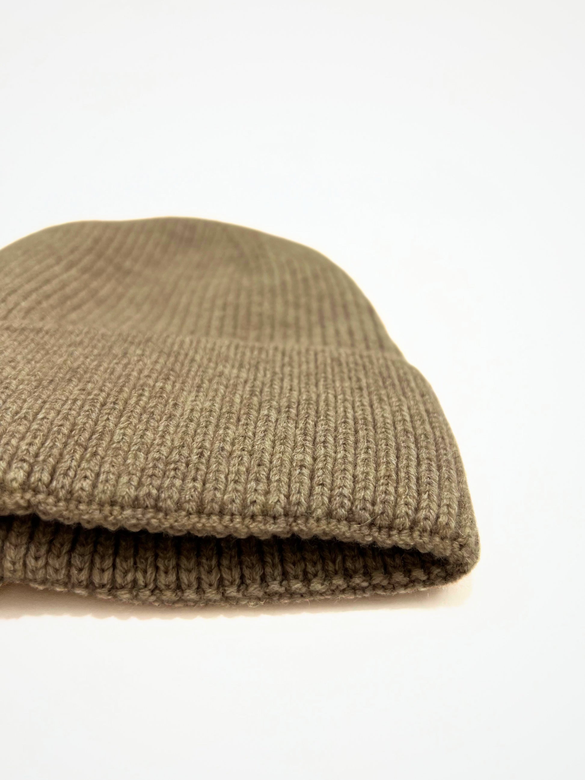 Berretto A Coste Biscotto, Ribbed Beanie Biscuit