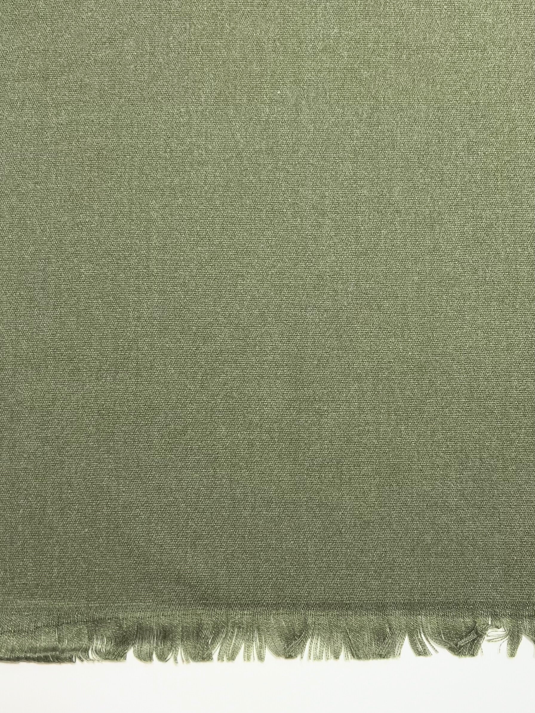 Sciarpa In Misto Cashmere E Lana Color Verde Oliva