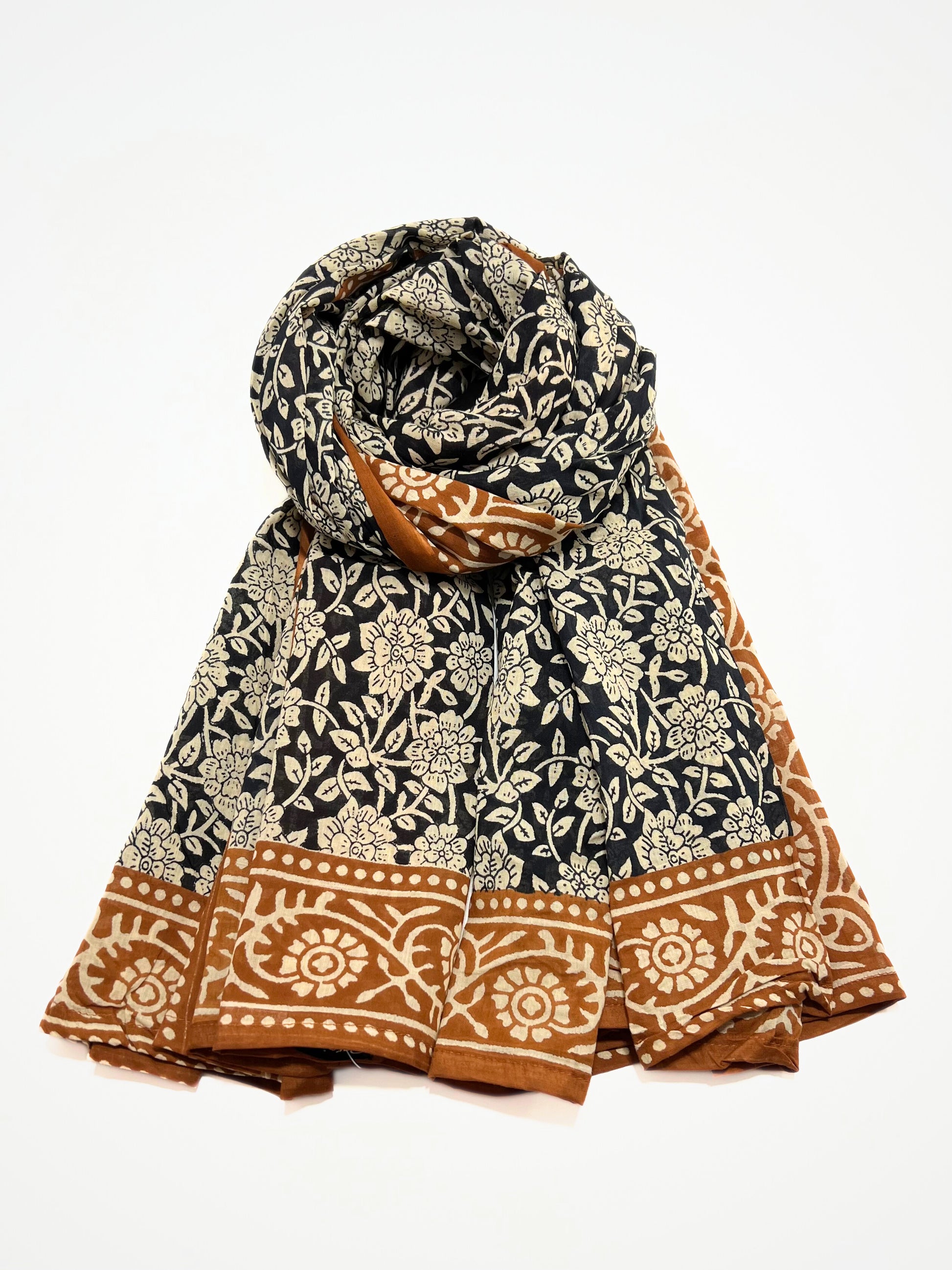 Sciarpa-Pareo In Puro Cotone Nero Cocciol, Printed Cotton Scarf-Pareo Black
