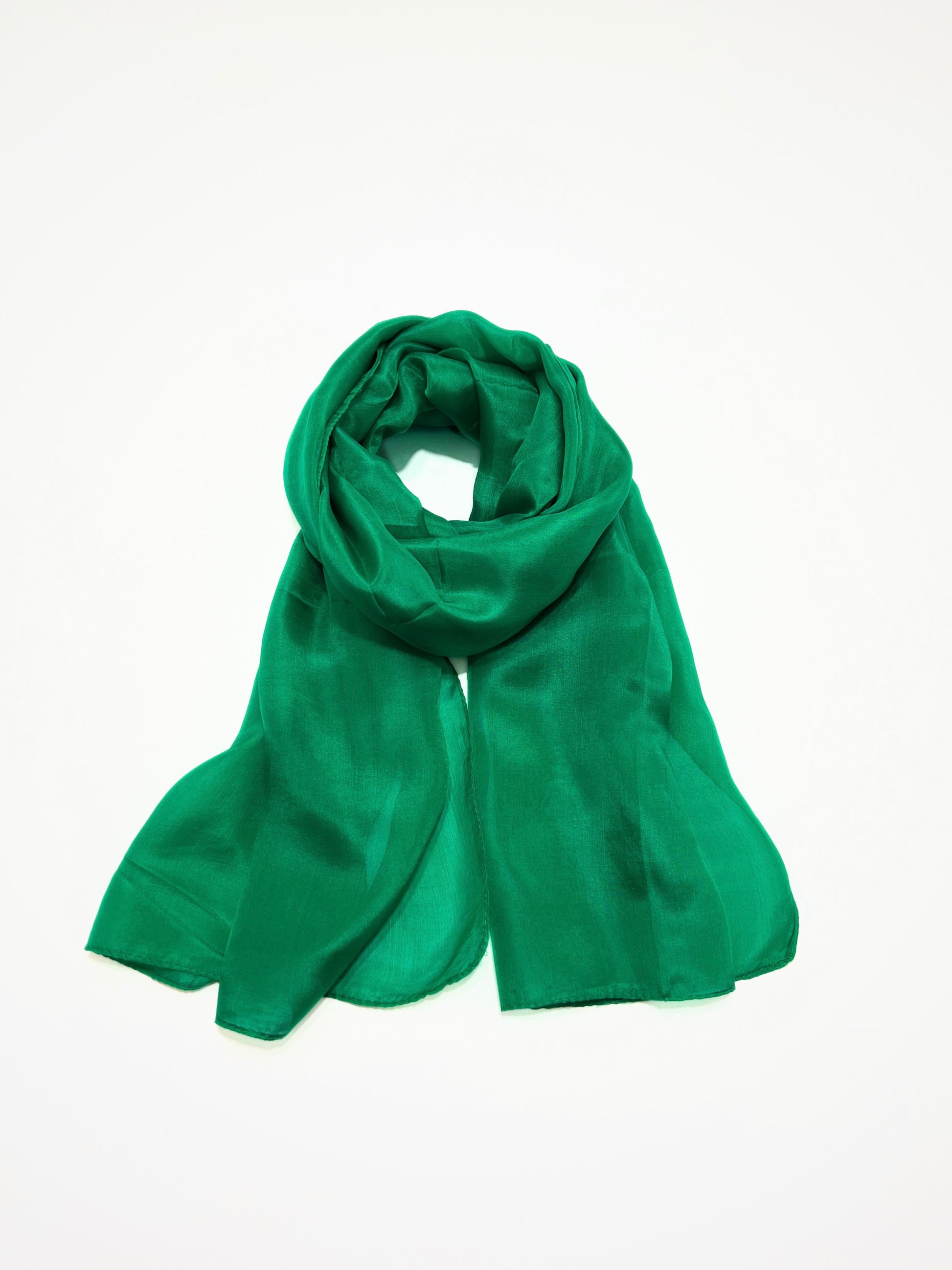 Stola In Pura Seta Verde Smeraldo, Pure Silk Stole Emerald