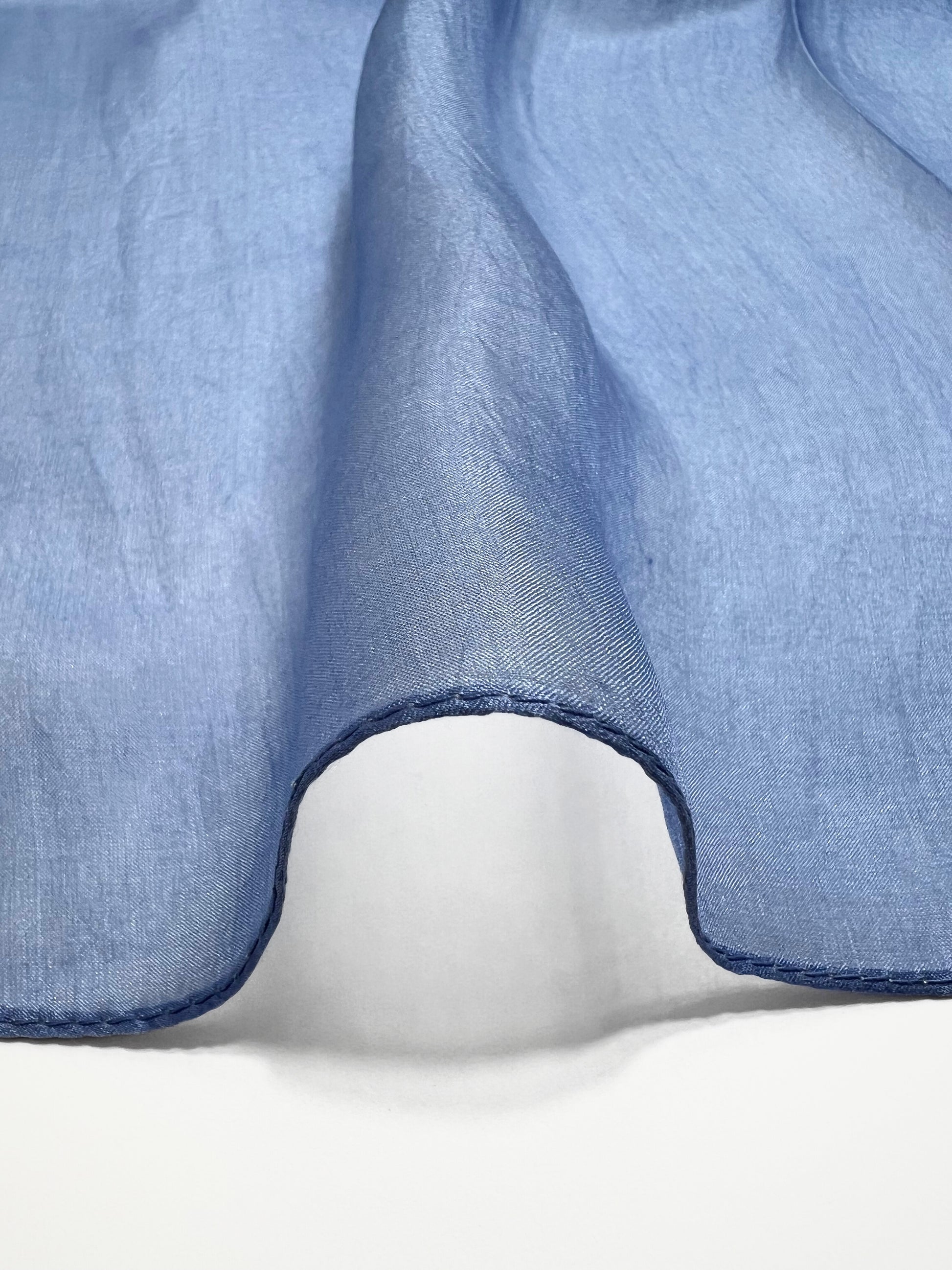 Stola In Pura Seta Celeste Pastello, Pure Silk Stole Pastel Sky Blue