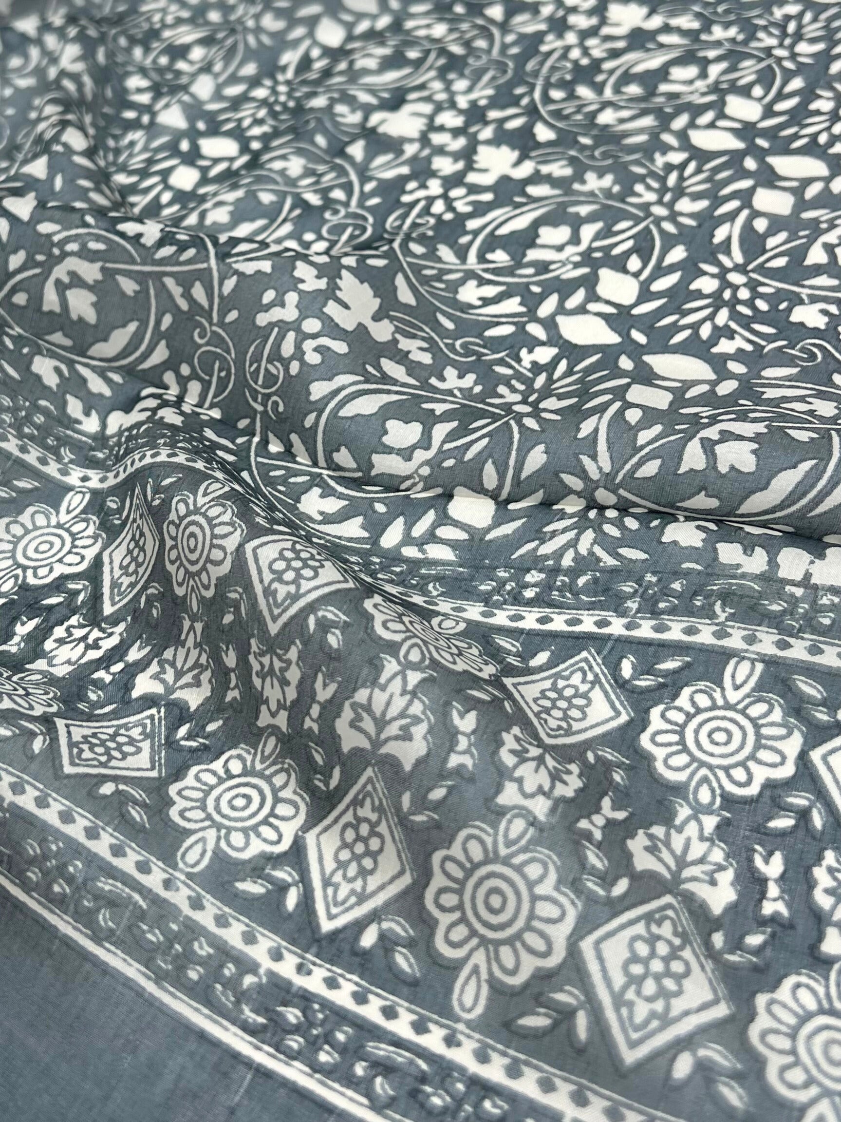 Stola Stampata In Pura Seta Grigio Scuro, Printed Silk Stole Dark Grey