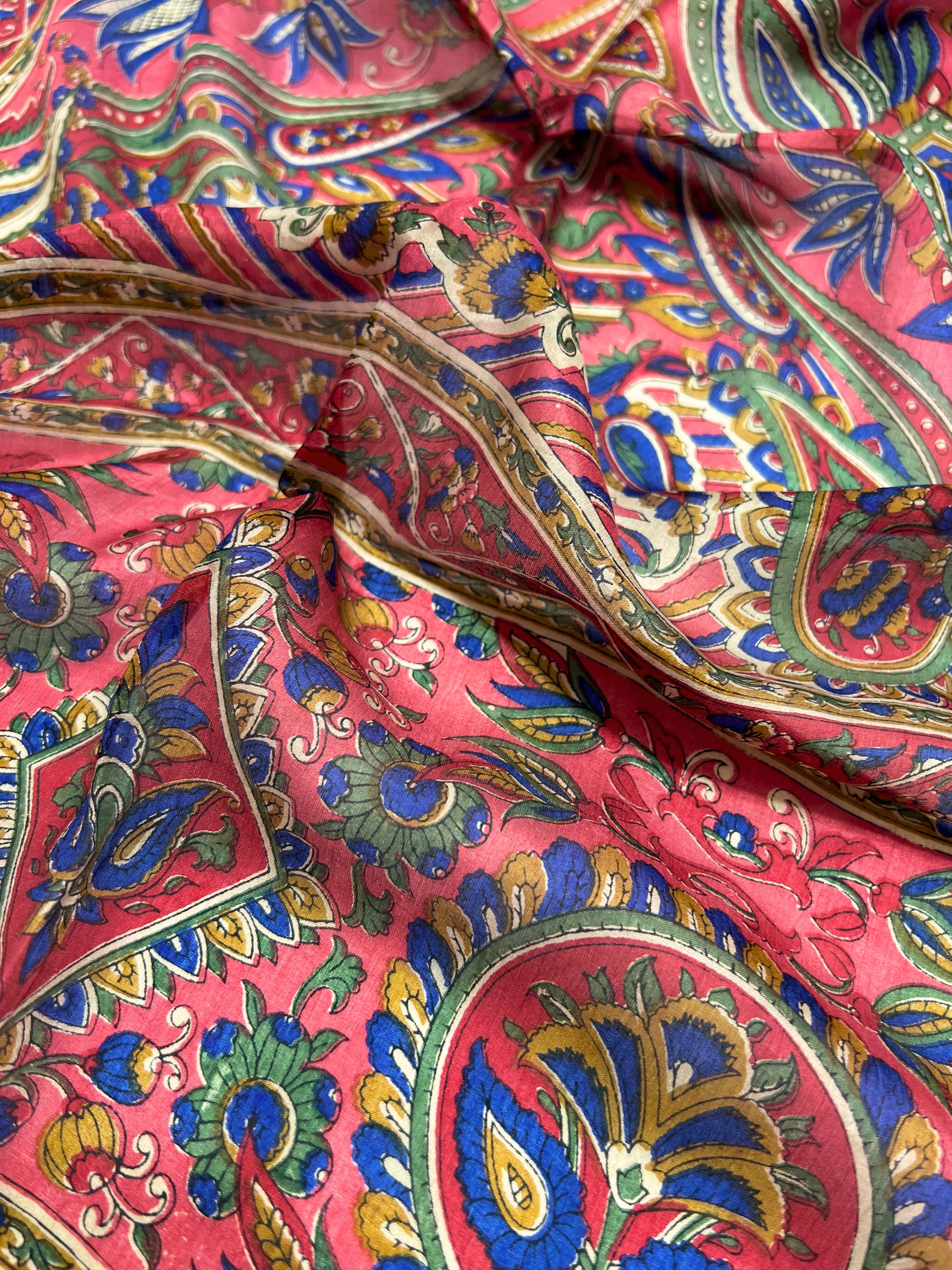 Stola Stampa Paisley In Pura Seta Rosso, Paisley-Print Silk Stole Red