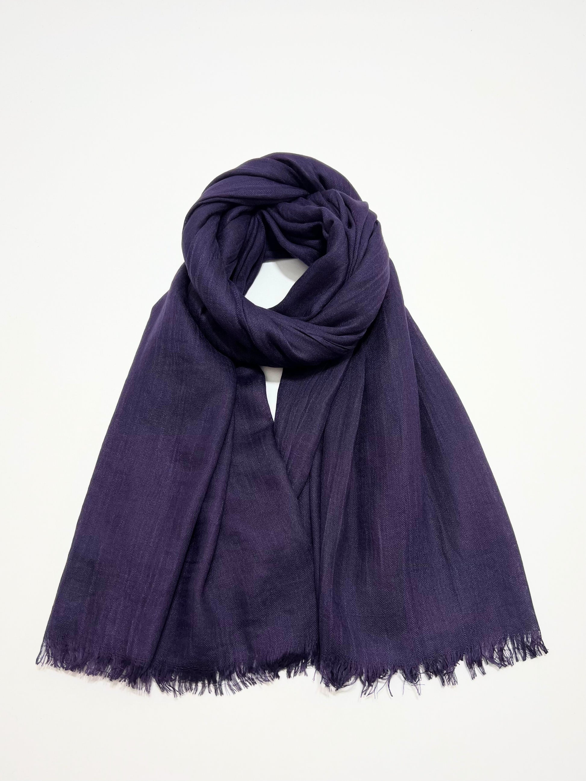 Sciarpa In Viscosa E Modal Viola Mirtillo, Viscose And Modal Scarf Blueberry Purple