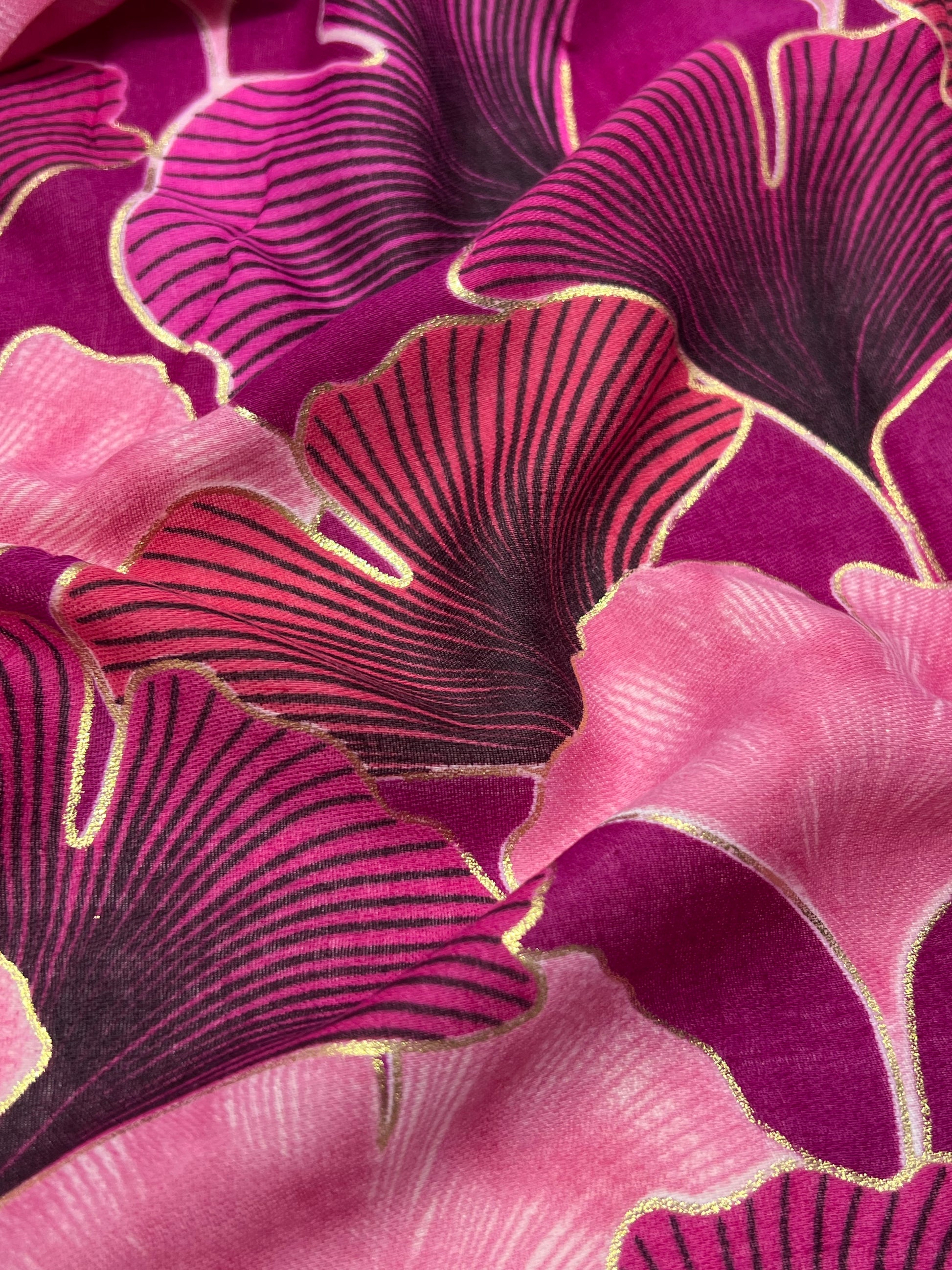 Sciarpa Stampa Foglie Di Ginkgo Magenta, Printed Scarf Magenta