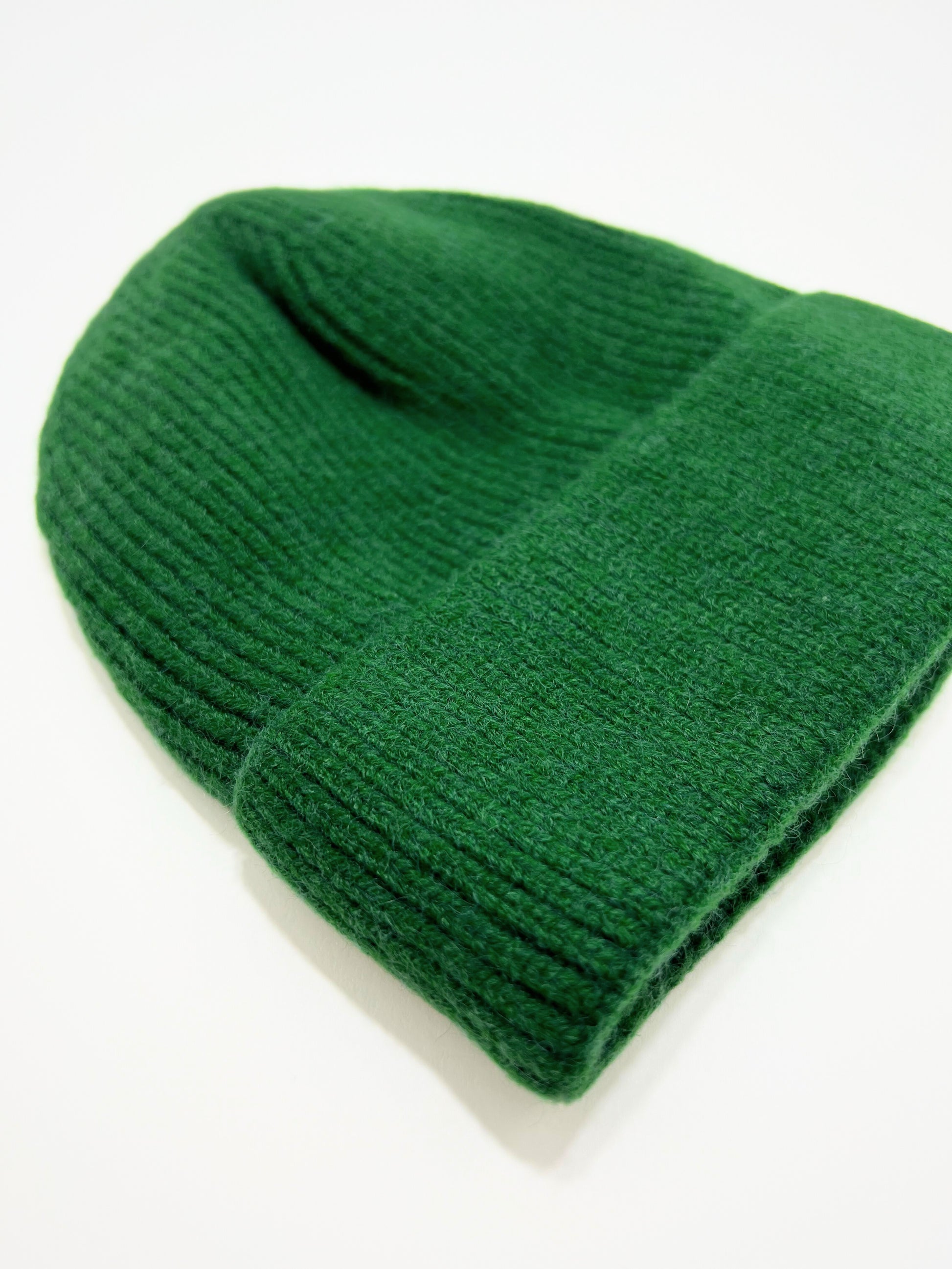 Berretto A Coste Verde, Ribbed Beanie Emerald Green