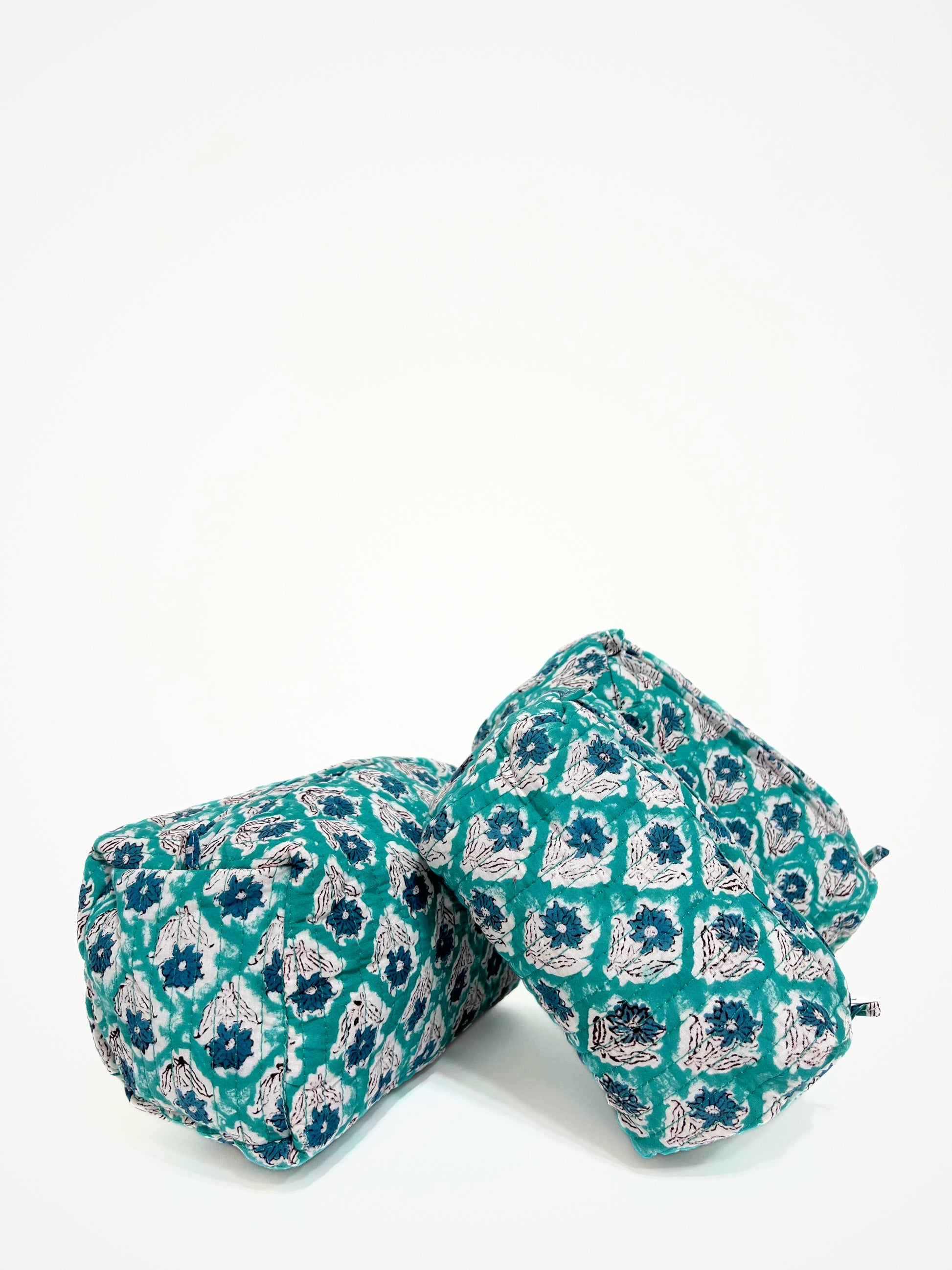 Beauty Case In Cotone Stampato Ottanio, Printed Cotton Teal Beauty Case