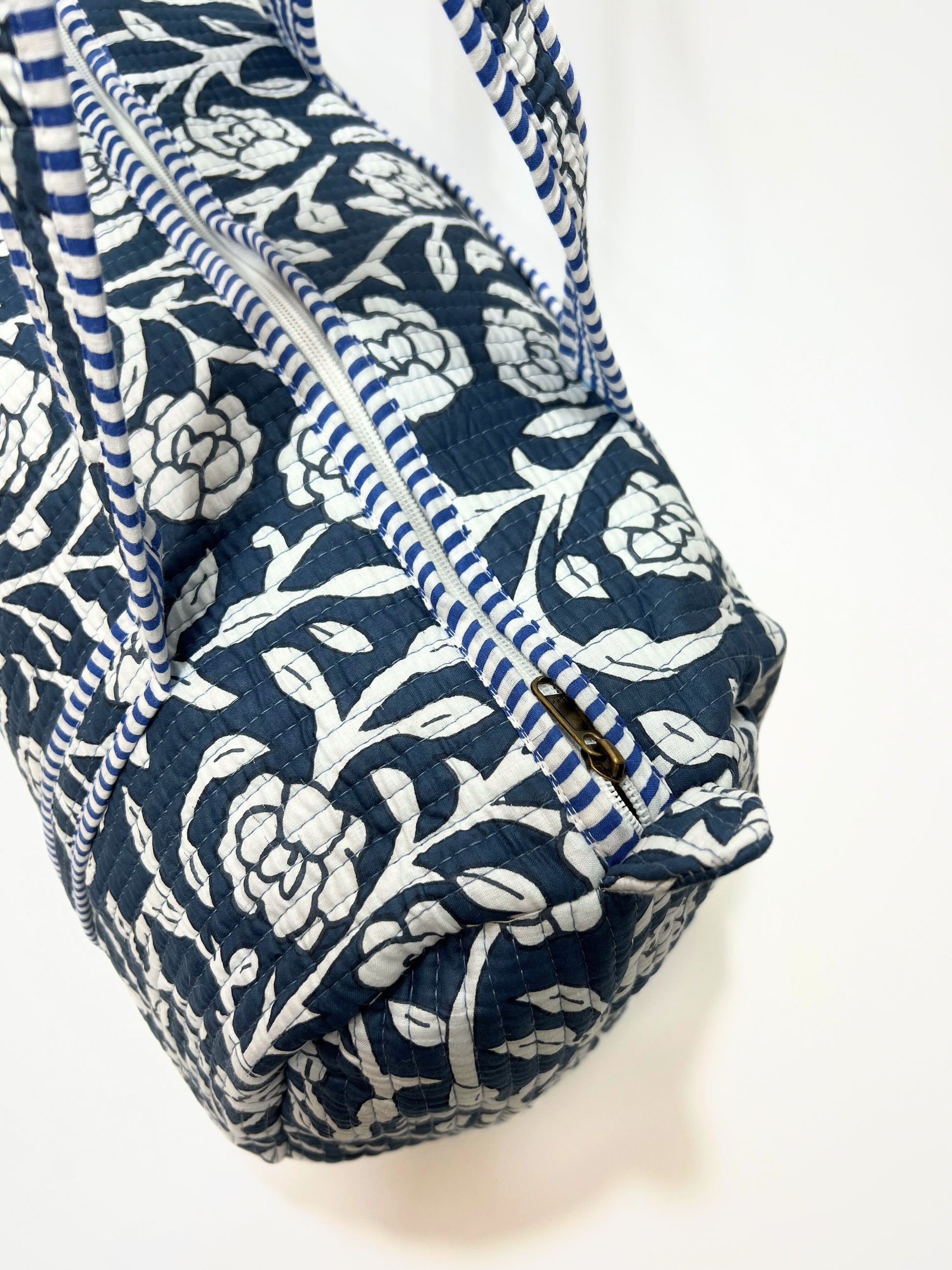 Borsa Stampata In Cotone Blu Bianco, Printed Cotton Duffle Bag Blue White